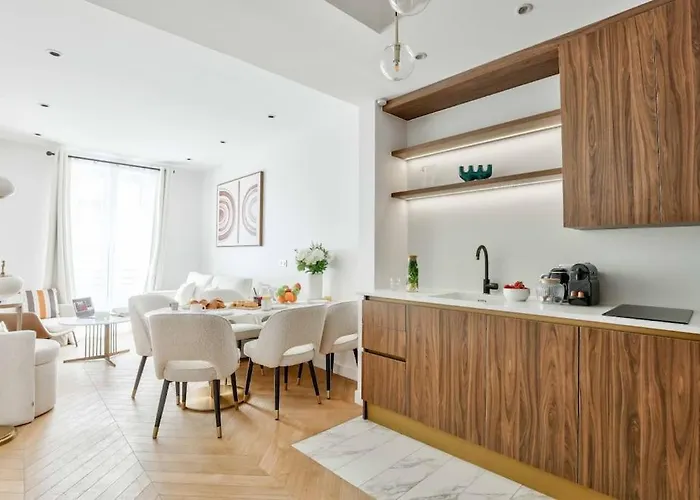 Magnificent Family Flat - Le Marais - With Ac
