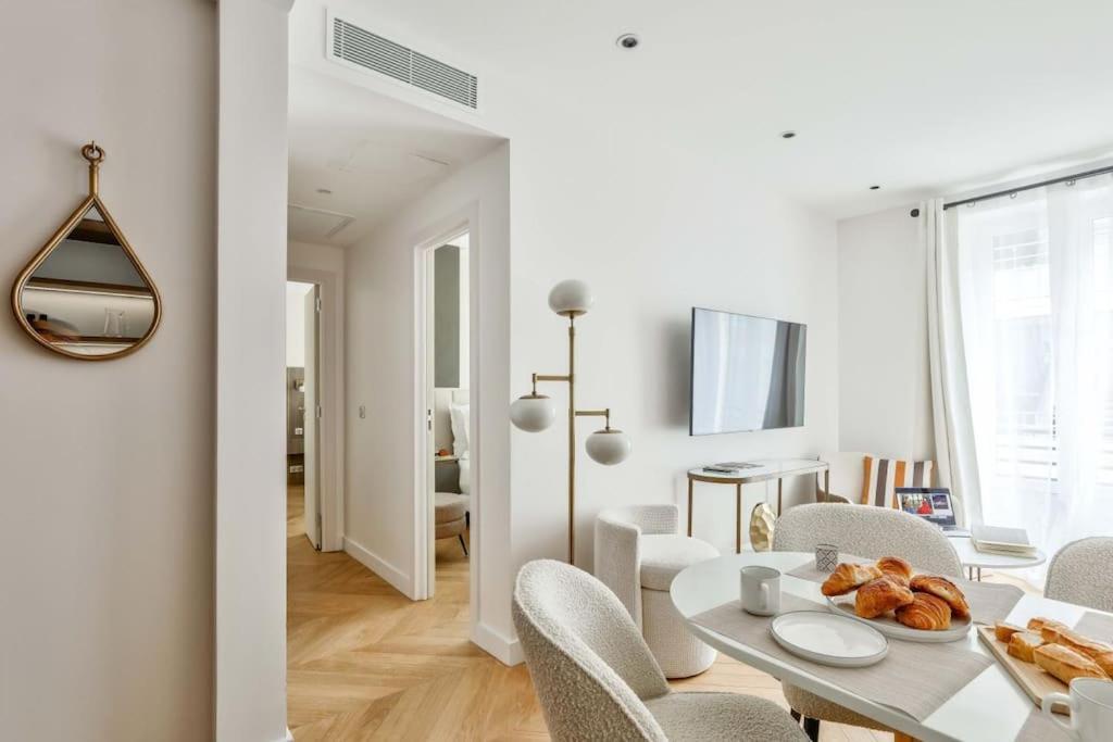 Magnificent Family Flat - Le Marais - With Ac * Parijs