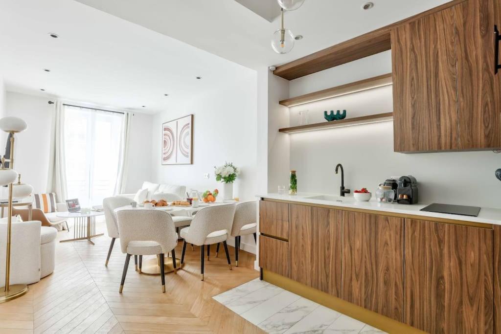 Magnificent Family Flat - Le Marais - With Ac Appartement Parijs
